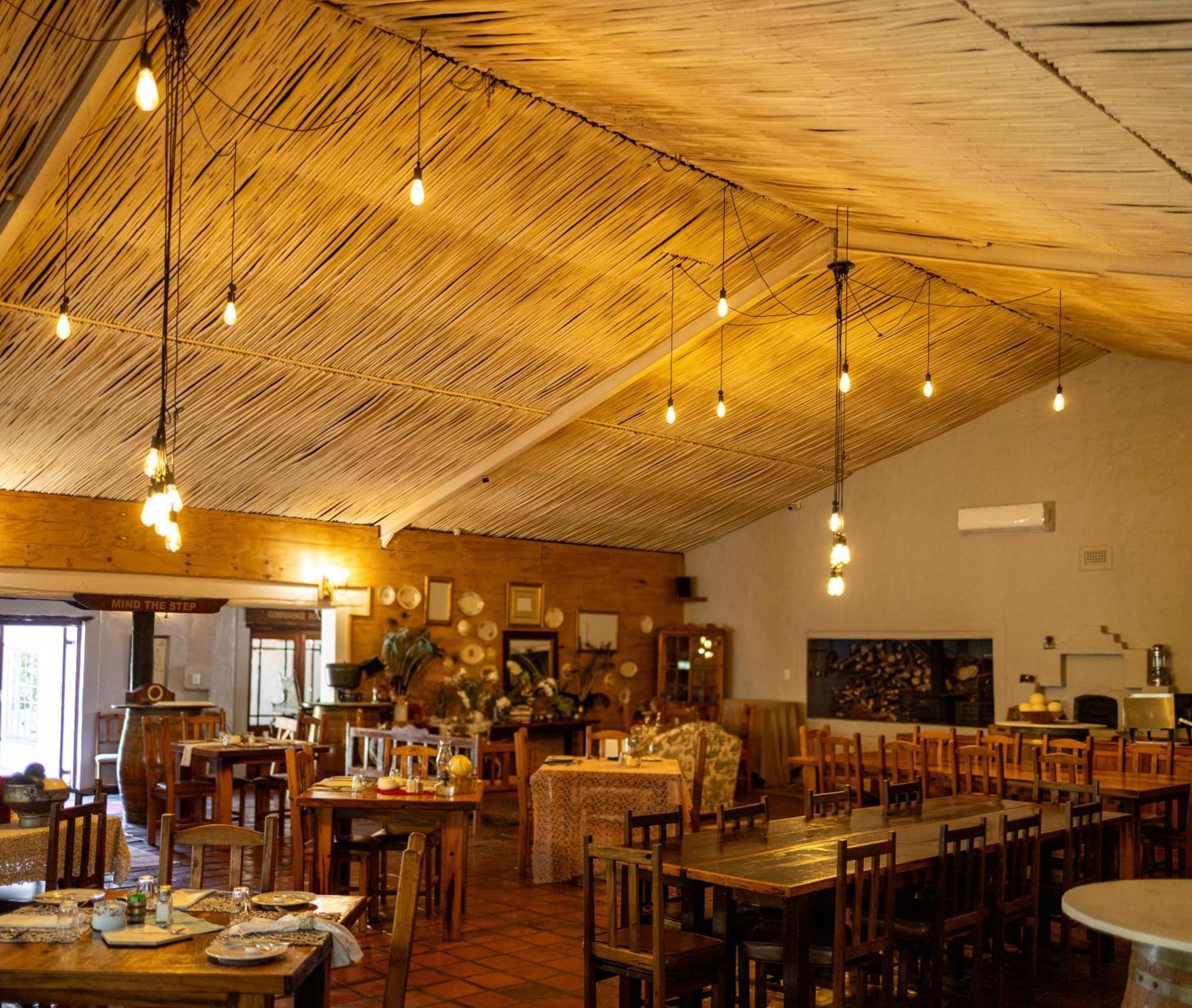 De Opstal Country Lodge Oudtshoorn Exterior foto